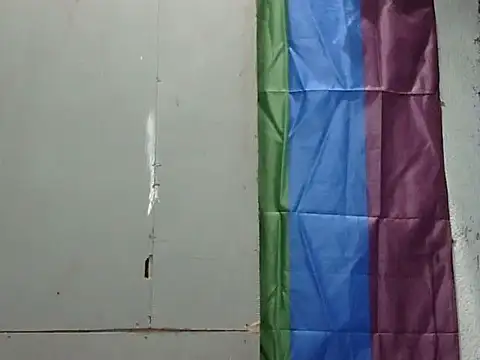 Snapshot of juicycum069 chatting on March 1, 2026, 10:15 am juicycum069 online show from March 1, 2026, 10:15 am