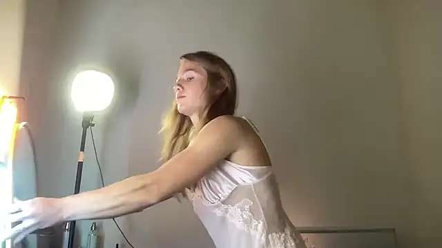 sweetceeme online show from July 12, 2026, 3:07 am