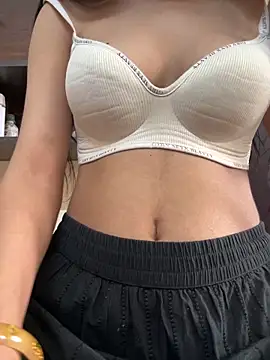 Snapshot of modelnishu chatting on March 11, 2026, 3:00 am modelnishu online show from March 11, 2026, 3:00 am