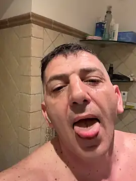 Snapshot of BULLBSX chatting on March 6, 2026, 12:33 pm BULLBSX online show from March 6, 2026, 12:33 pm