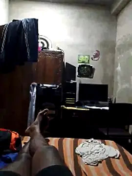 Snapshot of Pogga666 chatting on November 27, 2025, 12:49 pm Pogga666 online show from November 27, 2025, 12:49 pm