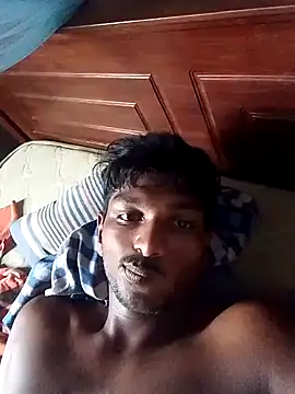 Snapshot of Pogga666 chatting on February 4, 2026, 5:13 am Pogga666 online show from February 4, 2026, 5:13 am