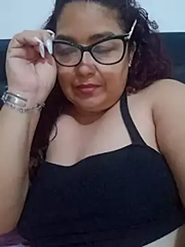 ladytropical1 online show from January 17, 2026, 1:09 am