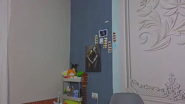 Katrinafoxxx online show from December 22, 2025, 3:12 pm