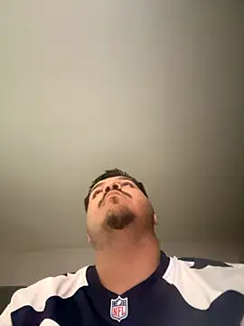 uli2bad online show from October 18, 2025, 8:55 pm