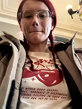 raen001 online show from March 5, 2026, 9:17 am