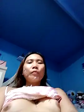 Yourdream07mixcey online show from October 28, 2025, 2:38 pm