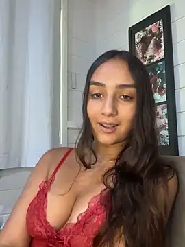 hannahhotwife online show from March 4, 2026, 6:26 pm
