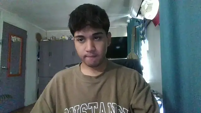 angxhot online show from December 4, 2025, 2:49 pm