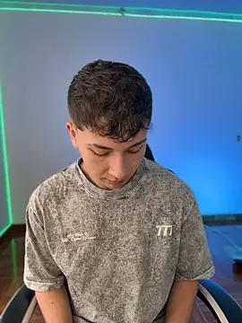 Snapshot of Casper___kyy chatting on February 26, 2026, 6:30 pm Casper kyy online show from February 26, 2026, 6:30 pm