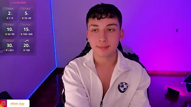 Snapshot of Casper___kyy chatting on February 11, 2026, 12:43 am Casper kyy online show from February 11, 2026, 12:43 am