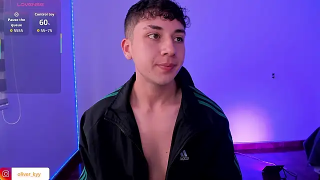 Snapshot of Casper___kyy chatting on February 19, 2026, 7:44 pm Casper kyy online show from February 19, 2026, 7:44 pm