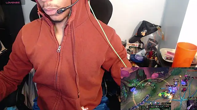 Snapshot of Mrlight1k chatting on February 8, 2026, 5:49 am Mrlight1k online show from February 8, 2026, 5:49 am