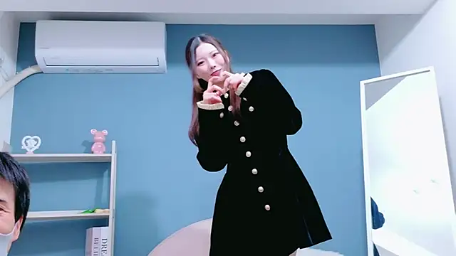 Snapshot of Reto-sama chatting on February 26, 2026, 1:11 pm Reto-sama online show from February 26, 2026, 1:11 pm