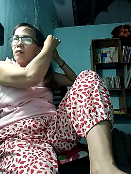 Minety473 online show from October 30, 2025, 1:31 pm