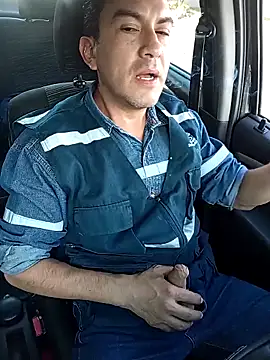 Snapshot of Blackaxes chatting on February 24, 2026, 9:37 pm Blackaxes online show from February 24, 2026, 9:37 pm