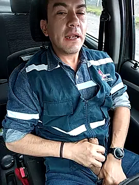 Snapshot of Blackaxes chatting on February 19, 2026, 9:56 pm Blackaxes online show from February 19, 2026, 9:56 pm