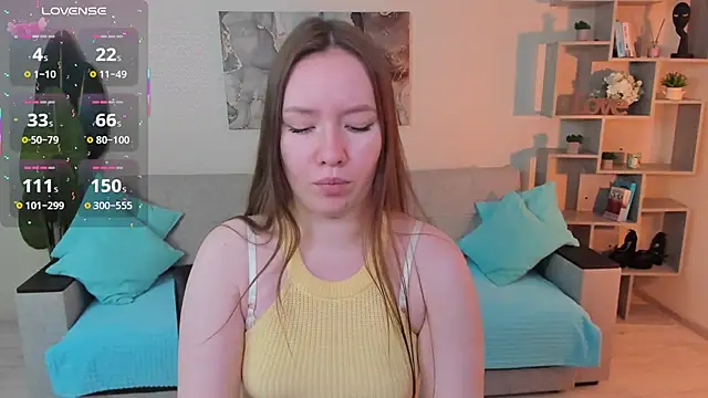 Snapshot of DaniCutie chatting on January 15, 2026, 11:24 am DaniCutie online show from January 15, 2026, 11:24 am