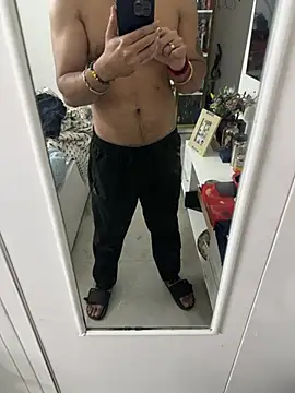 7 INCH MONSTER online show from February 21, 2026, 10:17 am