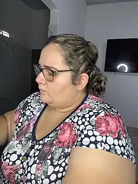 Mariana cooper 07 online show from February 5, 2026, 8:04 pm