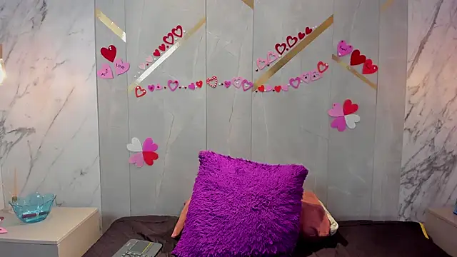 Snapshot of IsisNoir chatting on March 2, 2026, 12:45 pm IsisNoir online show from March 2, 2026, 12:45 pm