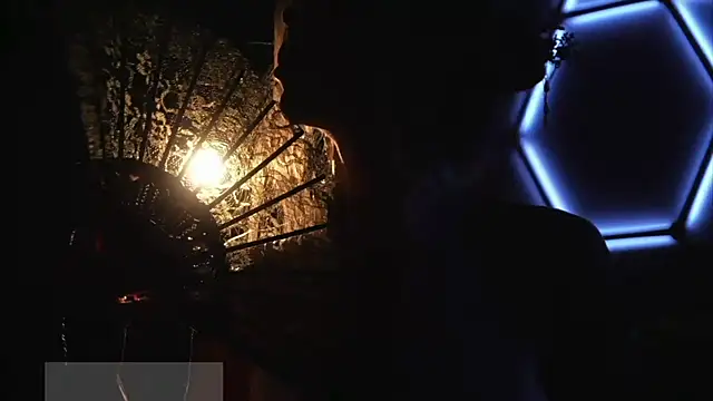 Alvuwkaa online show from October 13, 2025, 8:27 am