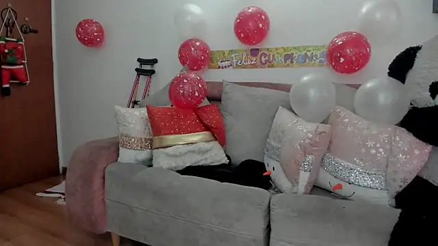 Snapshot of _samy_huber chatting on December 19, 2025, 6:54 pm samy huber online show from December 19, 2025, 6:54 pm