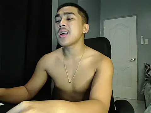 pinoyAdrianneXXX online show from November 3, 2025, 2:28 am