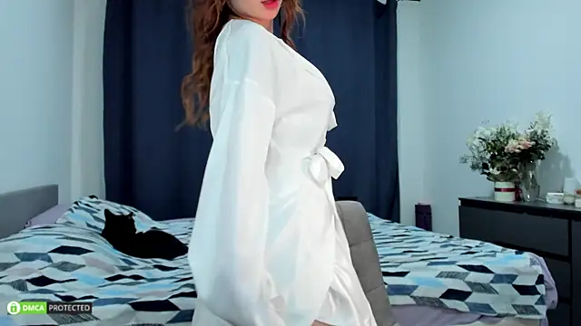 hey tyankaa online show from December 14, 2025, 1:45 am