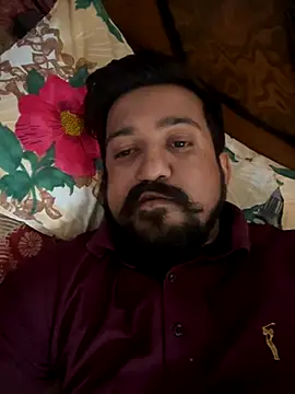 Snapshot of milf_banger121 chatting on October 21, 2025, 10:36 am milf banger121 online show from October 21, 2025, 10:36 am