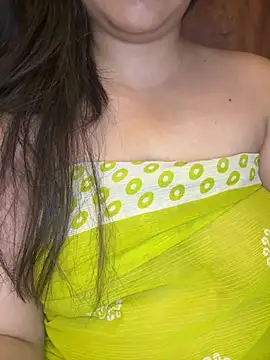 annanya01 online show from May 14, 2026, 5:10 pm