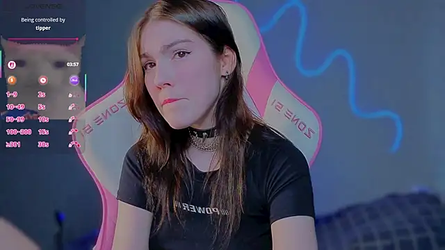 Sophie SkyAngel online show from July 2, 2026, 9:04 am