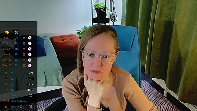 Snapshot of _Goldilocks_ chatting on September 11, 2025, 6:57 am  Goldilocks  online show from September 11, 2025, 6:57 am