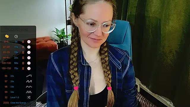 Snapshot of _Goldilocks_ chatting on September 20, 2025, 7:02 am  Goldilocks  online show from September 20, 2025, 7:02 am