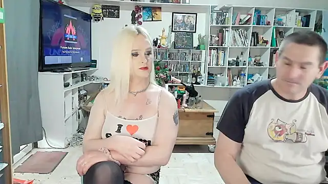Barbieandteddy online show from May 19, 2026, 2:35 pm