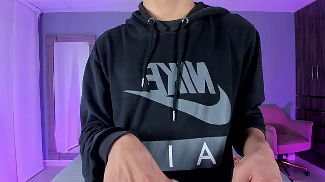 Alaiaguerra online show from November 20, 2025, 7:36 pm