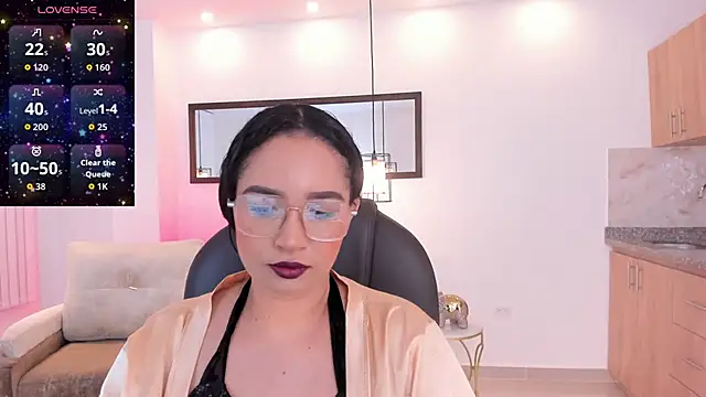 Sharon breezee online show from November 30, 2025, 4:35 am