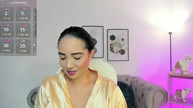 Sharon breezee online show from October 3, 2025, 3:41 am