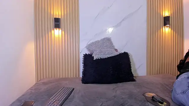 imtammy lynn  online show from February 11, 2026, 11:54 am