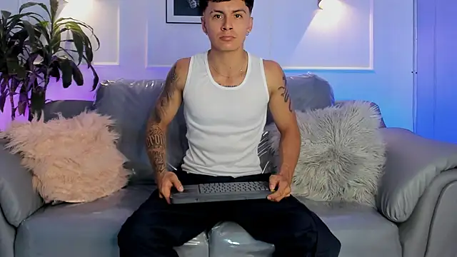 Leo santoro online show from March 9, 2026, 2:09 pm