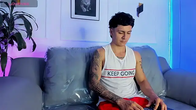 Leo santoro online show from March 11, 2026, 5:07 pm