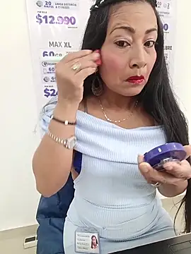 PAULA20- online show from November 29, 2025, 12:16 pm