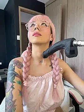 Snapshot of ValentinaBianchi chatting on December 18, 2025, 7:18 pm ValentinaBianchi online show from December 18, 2025, 7:18 pm