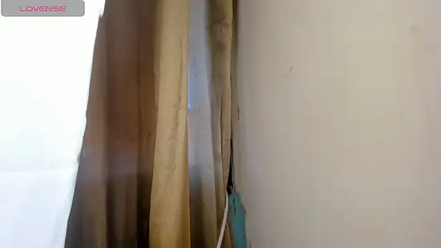 Vanessa Jenner online show from June 24, 2026, 1:21 pm