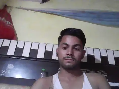 ursdreamperson online show from October 20, 2025, 6:37 am