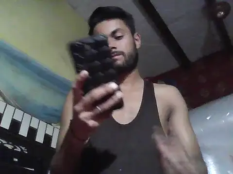 ursdreamperson online show from October 7, 2025, 2:51 pm