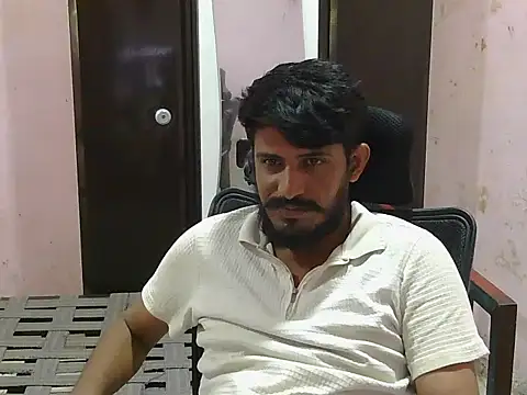 krishjaat43 online show from June 14, 2026, 6:58 am
