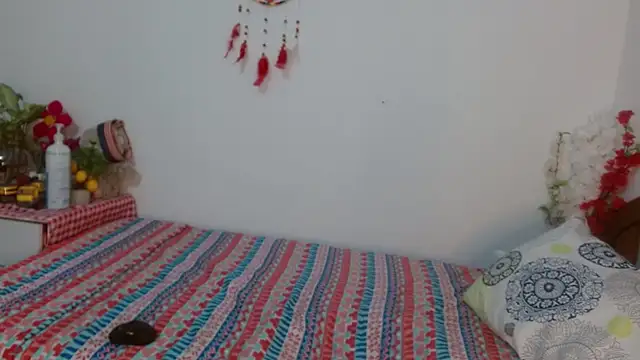 angelly  kate online show from April 11, 2026, 1:13 am