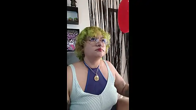 XxGreenGoodxX online show from February 13, 2026, 6:30 pm