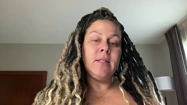number1slut online show from May 10, 2026, 9:49 pm
